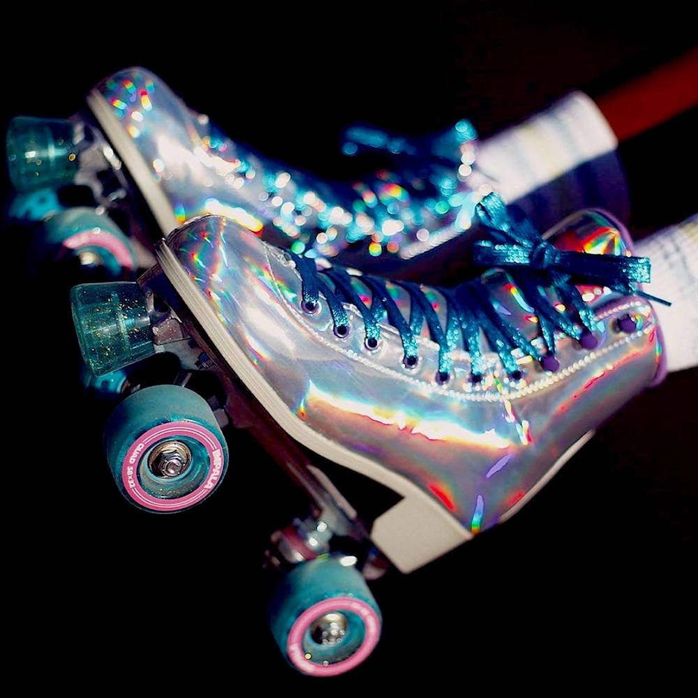 BRAND NEW IN BOX Womens Size 8 holographic Impala Rollerskates